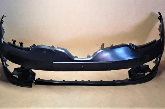 Бампер передний Renault Megane 2014-2016 (Трещина) Дисконт 20%