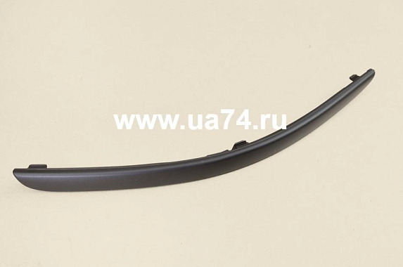 Молдинг левый переднего бампера Ford Focus I 2001-2005 (Тайвань)
